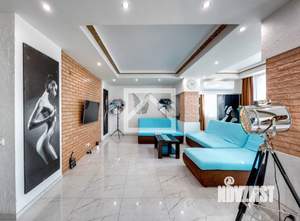 Дом 300м², 3-этажный, участок 4 сот.