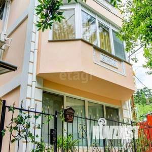 Дом 200м², 4-этажный, участок 3 сот.