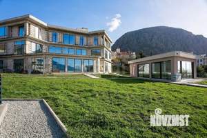 Дом 2150м², 5-этажный, участок 36 сот.