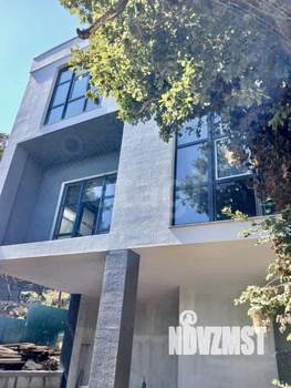 Дом 180м², 3-этажный, участок 5 сот.