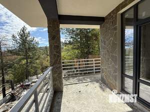 Дом 200м², 2-этажный, участок 6 сот.