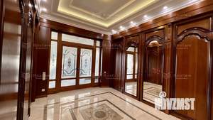 Дом 502м², 3-этажный, участок 10 сот.