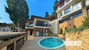 Дом 620м², 3-этажный, участок 11 сот.