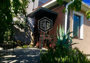 Дом 224м², 3-этажный, участок 8 сот.