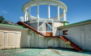 Дом 1157м², 3-этажный, участок 20 сот.