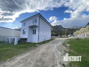 Дом 160м², 2-этажный, участок 6 сот.