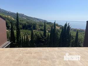 Дом 337м², 4-этажный, участок 2 сот.