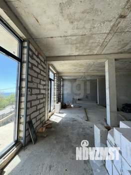 Дом 280м², 3-этажный, участок 12 сот.