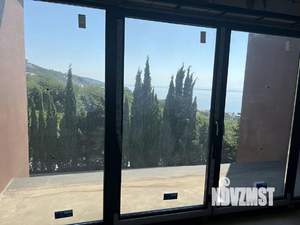 Дом 337м², 4-этажный, участок 2 сот.