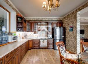 Дом 317м², 3-этажный, участок 7 сот.