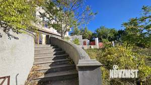 Дом 555м², 4-этажный, участок 15 сот.