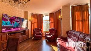 Дом 185м², 2-этажный, участок 5 сот.