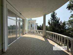 Дом 770м², 3-этажный, участок 22 сот.