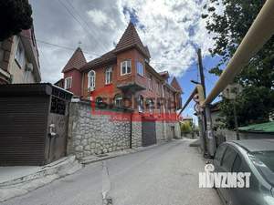 Дом 187м², 3-этажный, участок 5 сот.