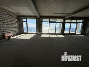 Дом 395м², 3-этажный, участок 5 сот.