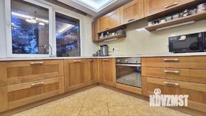 Таунхаус 175м², 3-этажный, участок 1 сот.