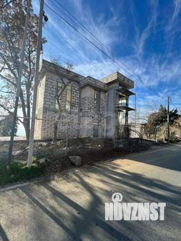 Дом 220м², 3-этажный, участок 3 сот.