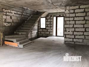 Таунхаус 200м², 3-этажный, участок 1 сот.