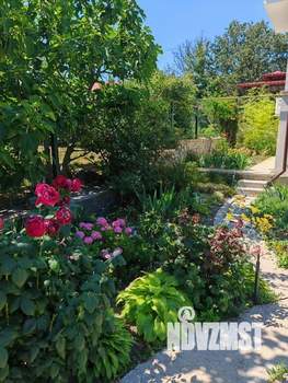 Дом 260м², 3-этажный, участок 6 сот.