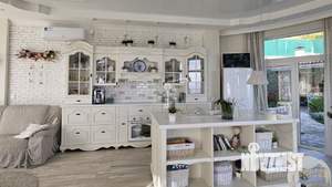 Дом 283м², 2-этажный, участок 10 сот.