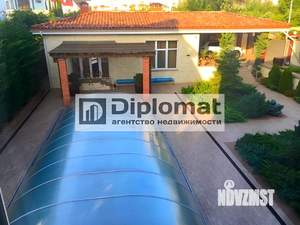 Дом 320м², 2-этажный, участок 10 сот.