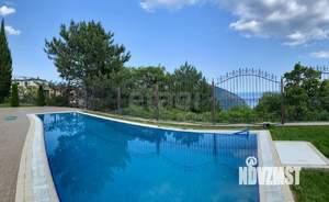 Дом 300м², 2-этажный, участок 15 сот.