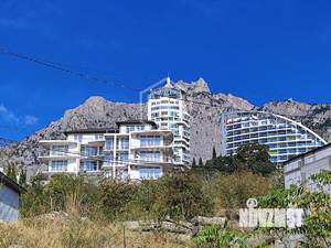 Дом 240м², 4-этажный, участок 2 сот.