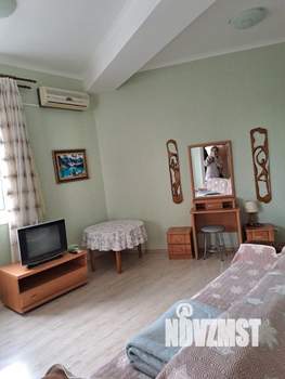 Дом 163м², 3-этажный, участок 1 сот.