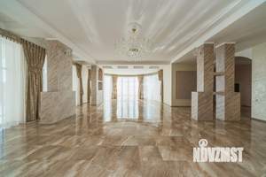 Дом 770м², 3-этажный, участок 22 сот.