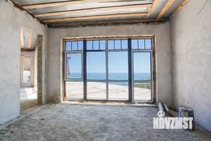 Дом 581м², 3-этажный, участок 5 сот.