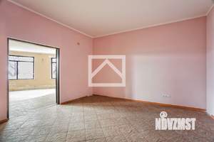 Дом 800м², 4-этажный, участок 12 сот.