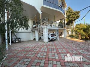 Дом 600м², 4-этажный, участок 5 сот.