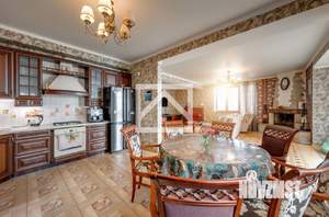 Дом 317м², 3-этажный, участок 7 сот.