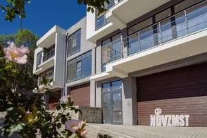 Дом 150м², 3-этажный, участок 2 сот.