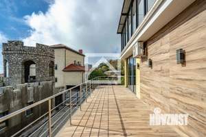 Дом 178м², 3-этажный, участок 5 сот.