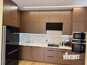 Дом 177м², 3-этажный, участок 4 сот.