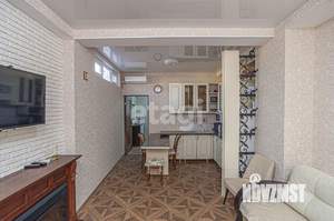 Дом 134м², 3-этажный, участок 1 сот.