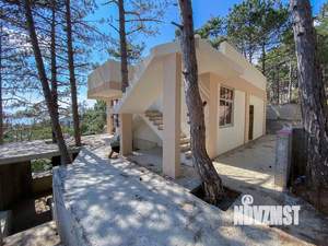 Дом 255м², 2-этажный, участок 4 сот.