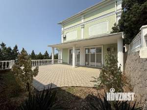 Дом 770м², 3-этажный, участок 22 сот.