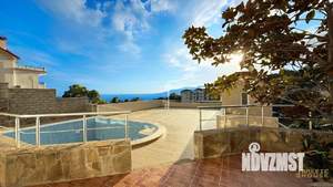 Дом 625м², 3-этажный, участок 8 сот.