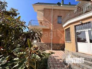 Дом 498м², 3-этажный, участок 12 сот.