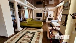 Дом 294м², 2-этажный, участок 20 сот.