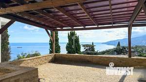 Дом 620м², 3-этажный, участок 11 сот.