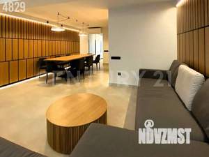 Дом 200м², 3-этажный, участок 1 сот.