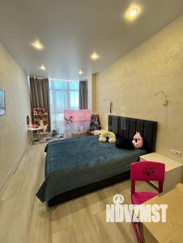 Таунхаус 144м², 3-этажный, участок 1 сот.