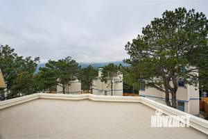 Дом 245м², 3-этажный, участок 5 сот.