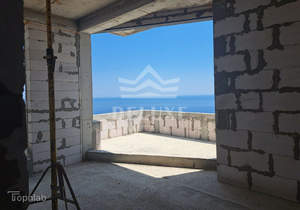 Дом 233м², 3-этажный, участок 4 сот.