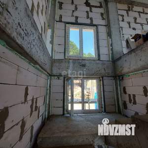 Дом 278м², 3-этажный, участок 6 сот.