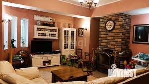 Дом 245м², 3-этажный, участок 2 сот.