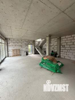 Дом 249м², 3-этажный, участок 4 сот.